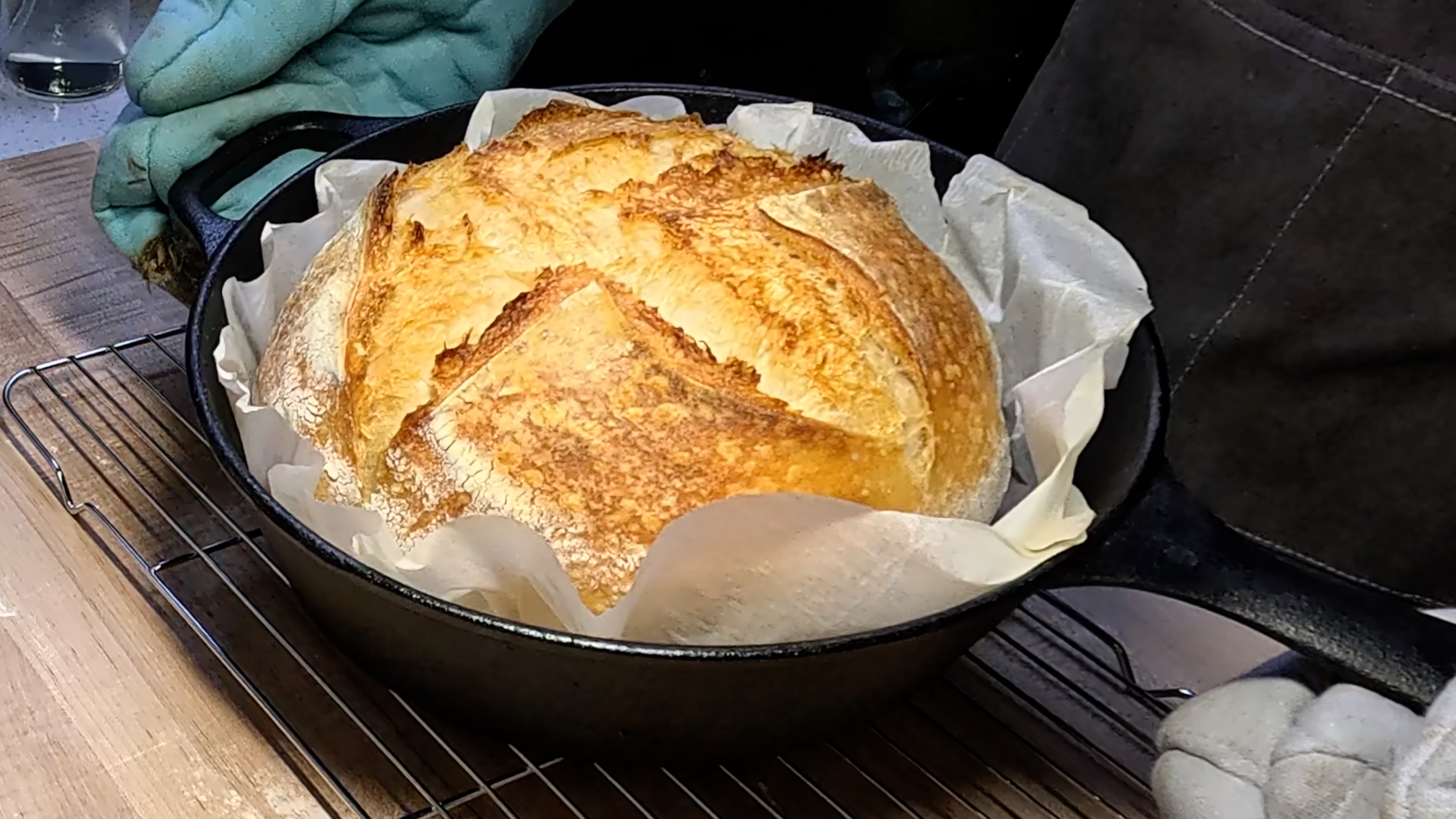 Sourdough Boule with Cast Iron: The Ultimate Guide