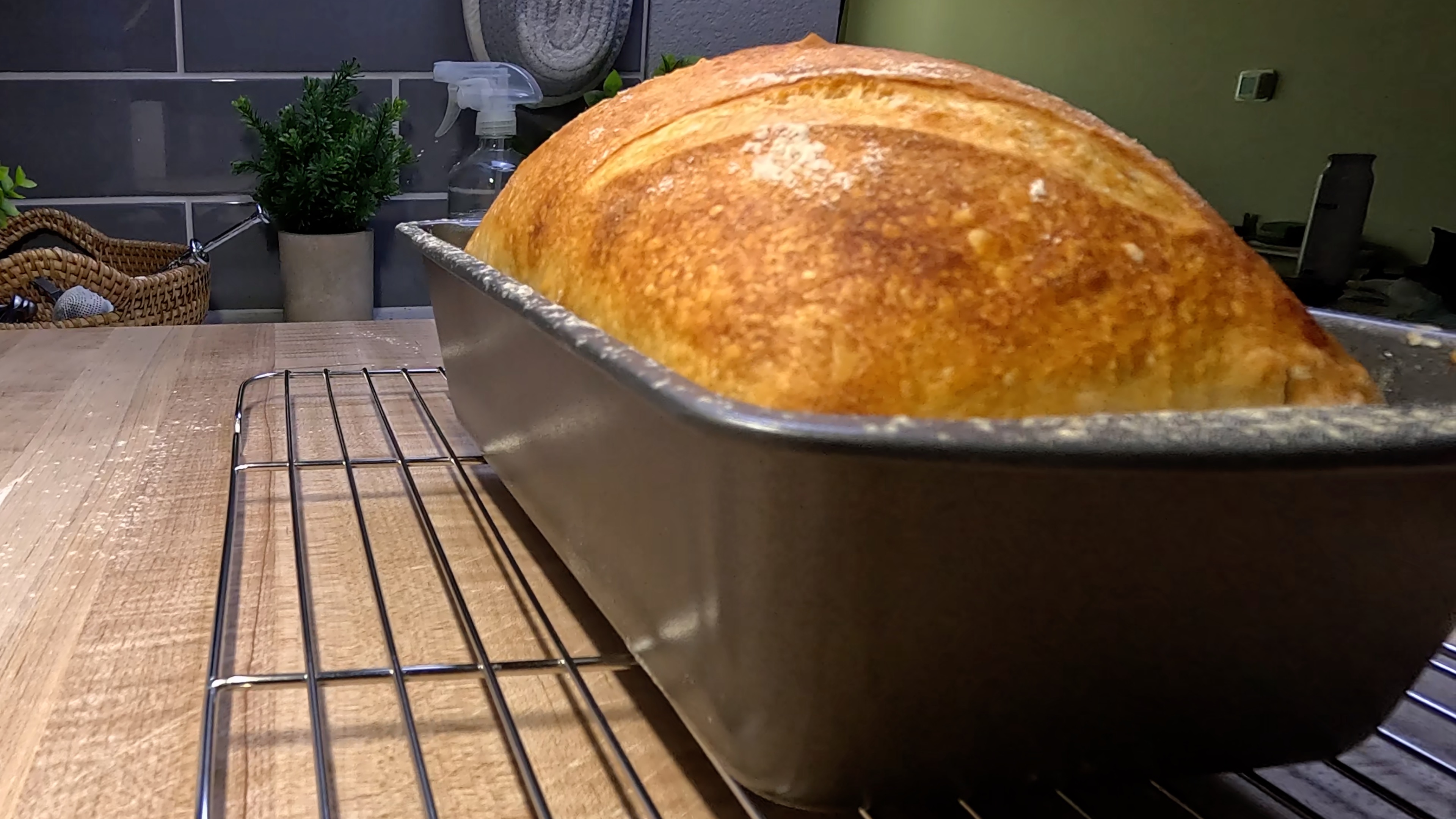 Classic Sourdough Sandwich Loaf - Soft, Tangy & Sliceable